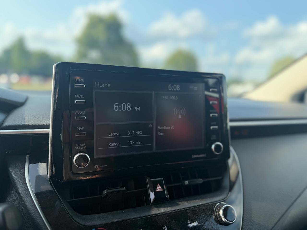 Toyota Corolla LE 2021