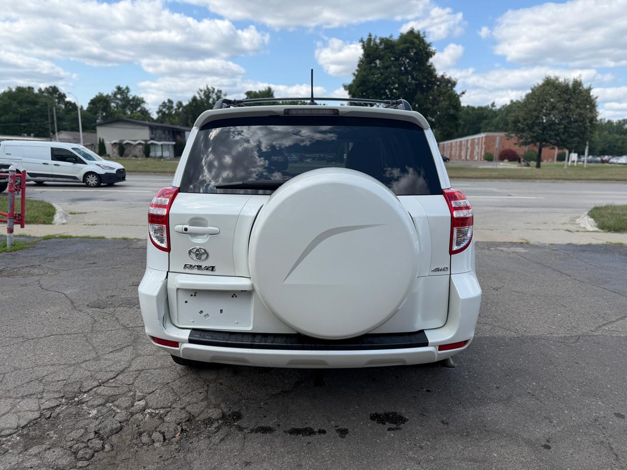 Toyota RAV4 Limited I4 4WD 2012