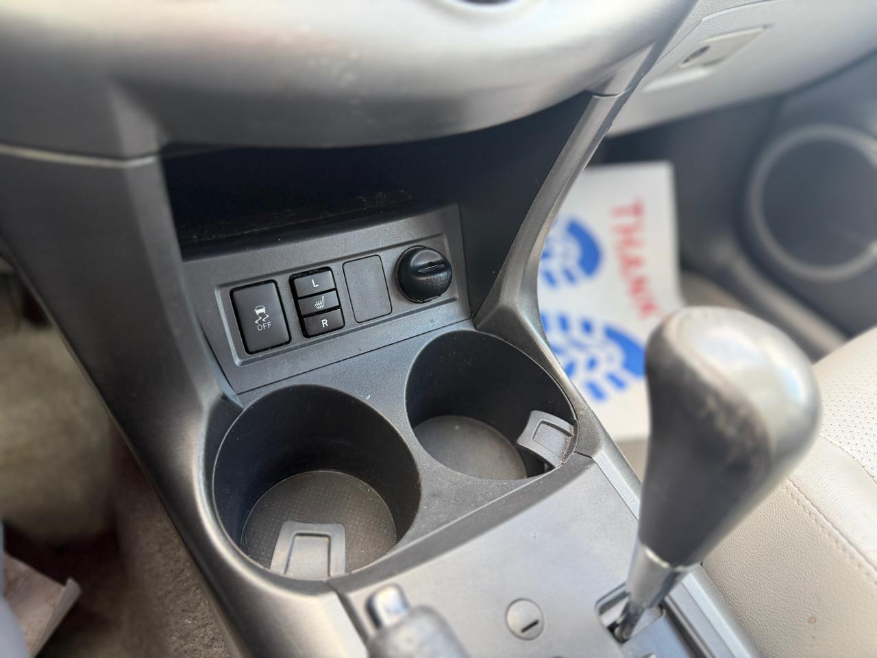 Toyota RAV4 Limited I4 4WD 2012