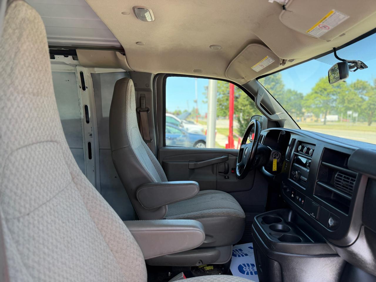 GMC Savana G2500 Cargo 2021