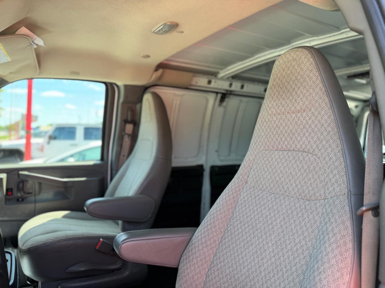 GMC Savana G2500 Cargo 2021