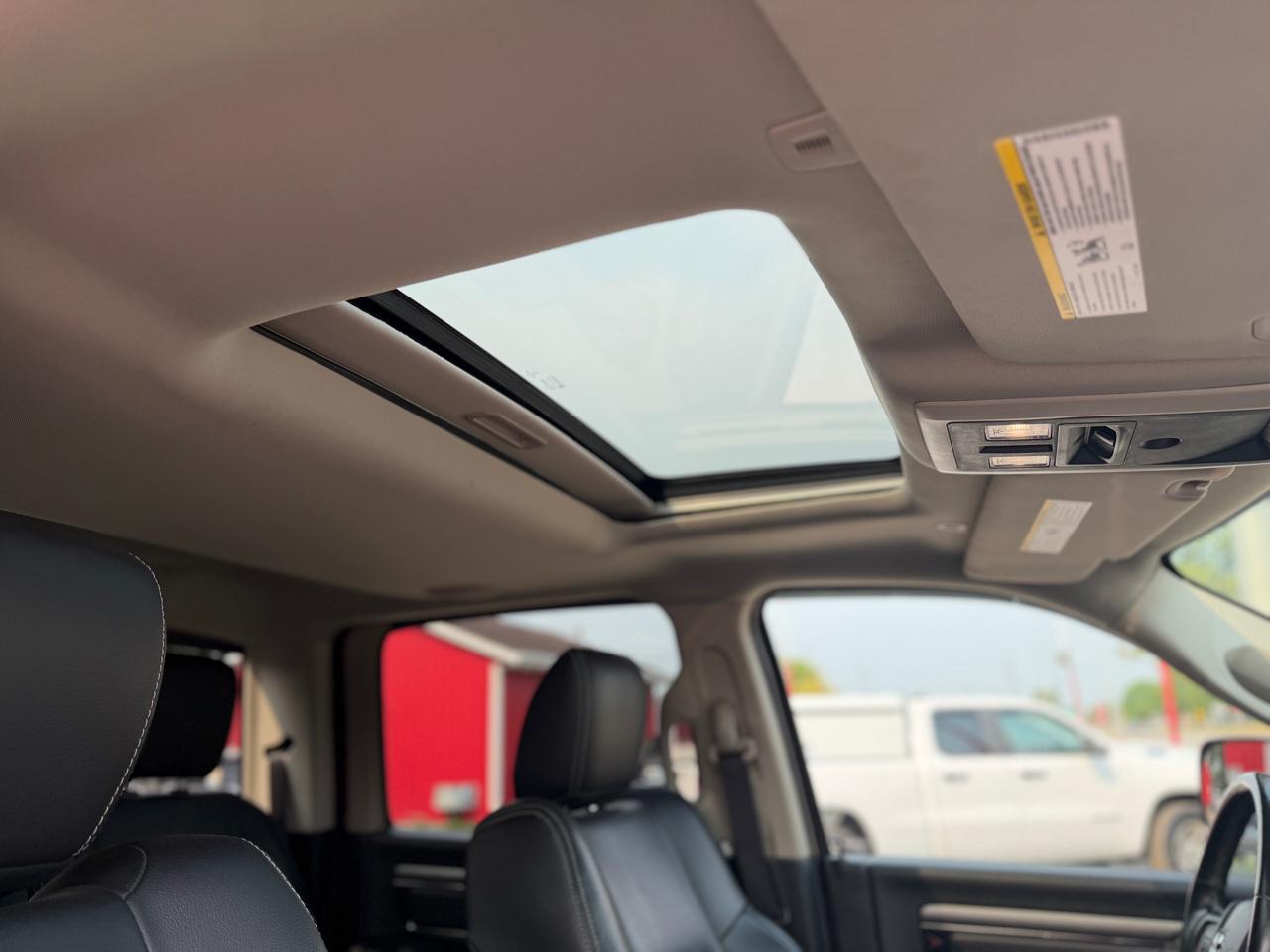 RAM 1500 Sport Crew Cab 4WD 2017