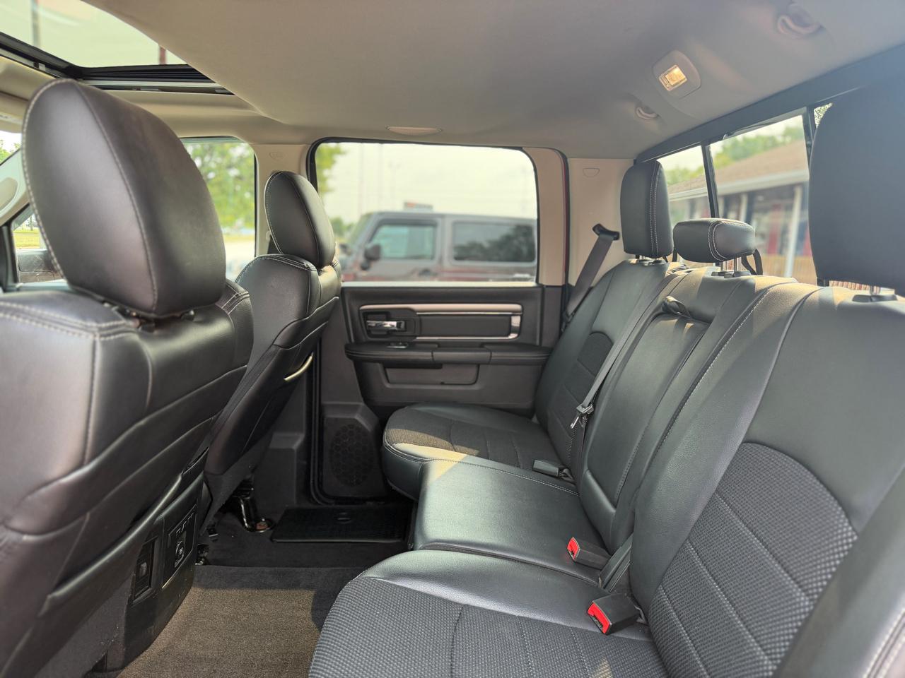 RAM 1500 Sport Crew Cab 4WD 2017