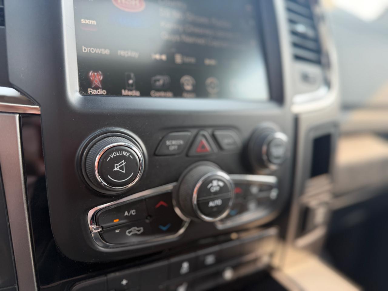 RAM 1500 Sport Crew Cab 4WD 2017