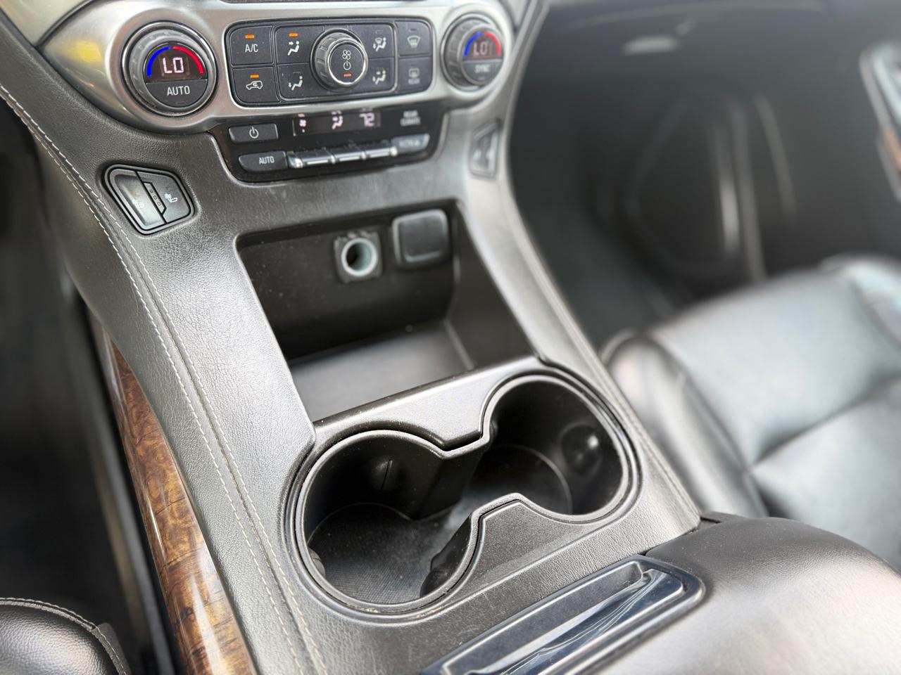 Chevrolet Suburban LT 4WD 2020