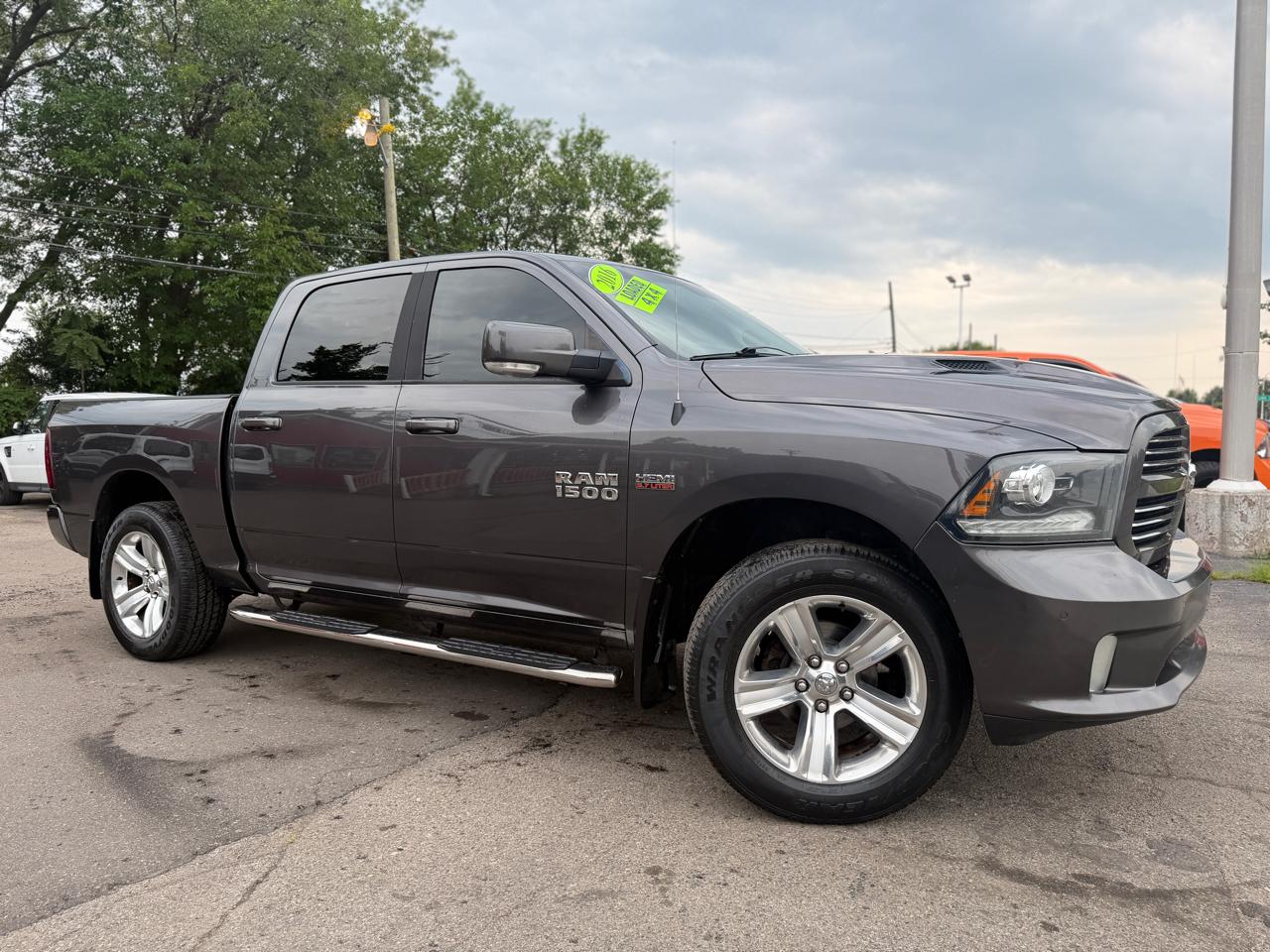 RAM 1500 Sport Crew Cab 4WD 2016