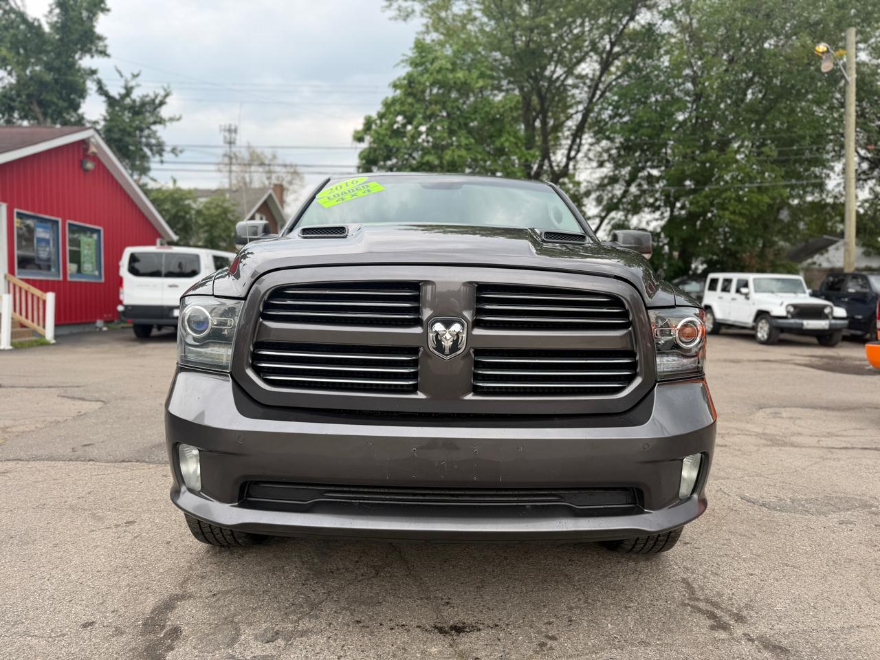 RAM 1500 Sport Crew Cab 4WD 2016
