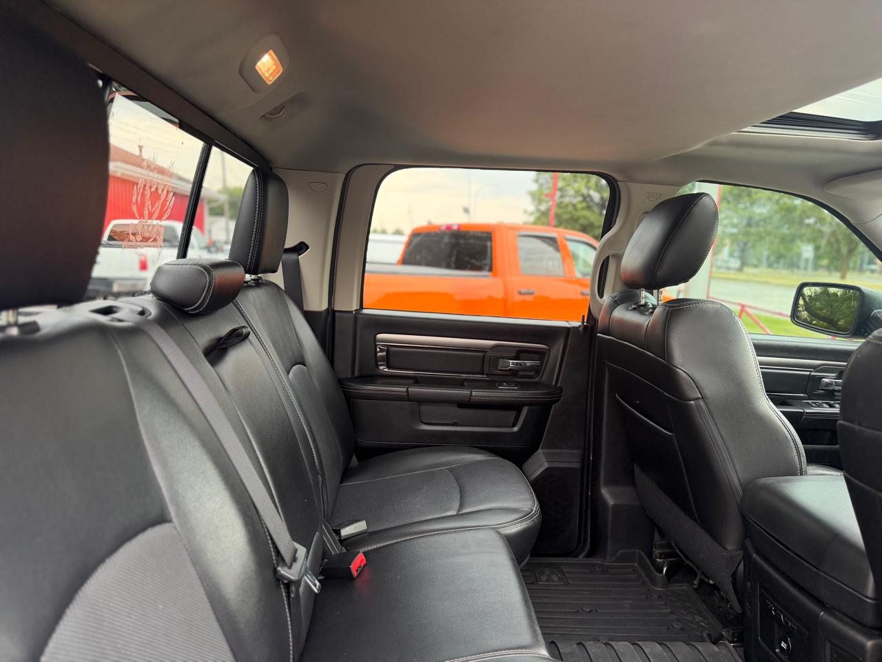 RAM 1500 Sport Crew Cab 4WD 2016