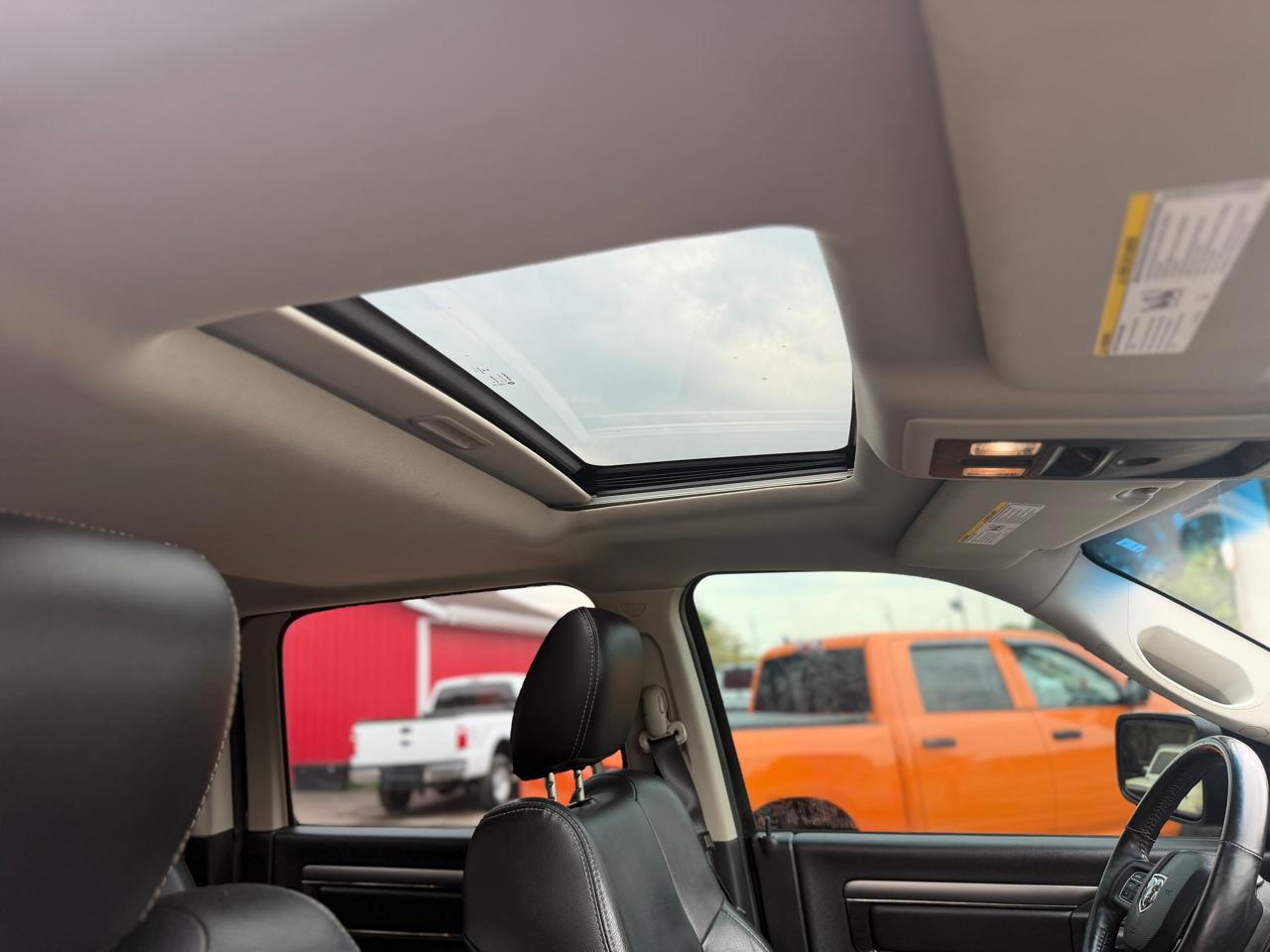 RAM 1500 Sport Crew Cab 4WD 2016