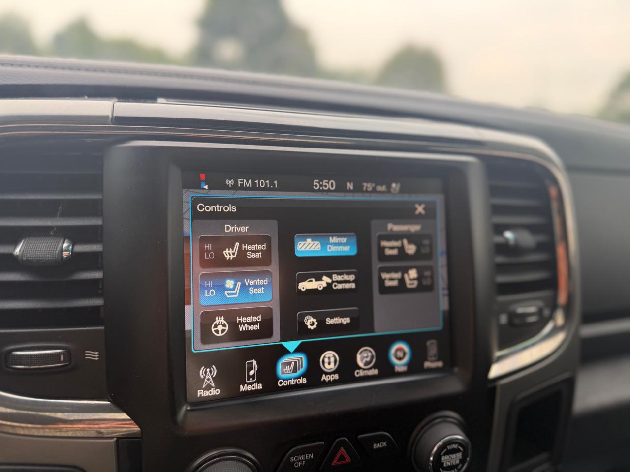 RAM 1500 Sport Crew Cab 4WD 2016
