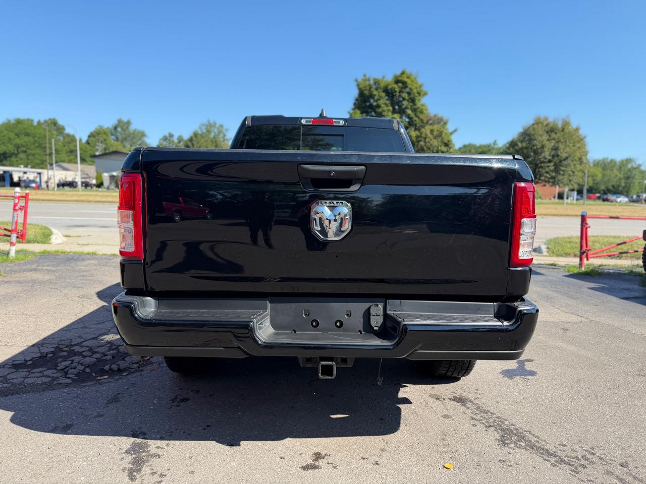 RAM 1500 Tradesman 4x4 Quad Cab 6'4" Box 2019