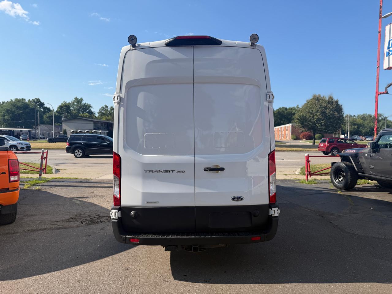 Ford Transit 350 Van High Roof w/Sliding Pass. 148-in. WB EL 2020