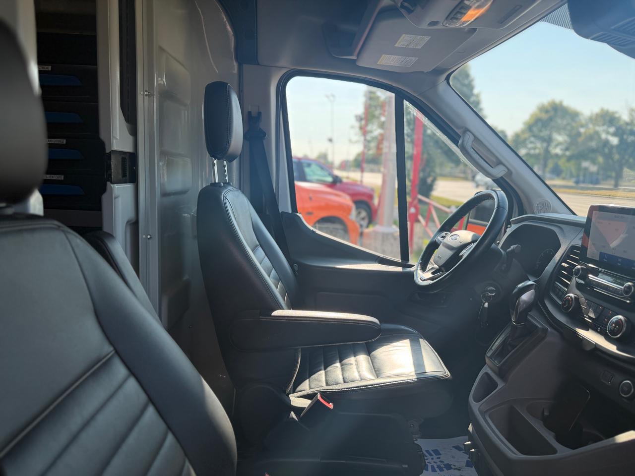 Ford Transit 350 Van High Roof w/Sliding Pass. 148-in. WB EL 2020