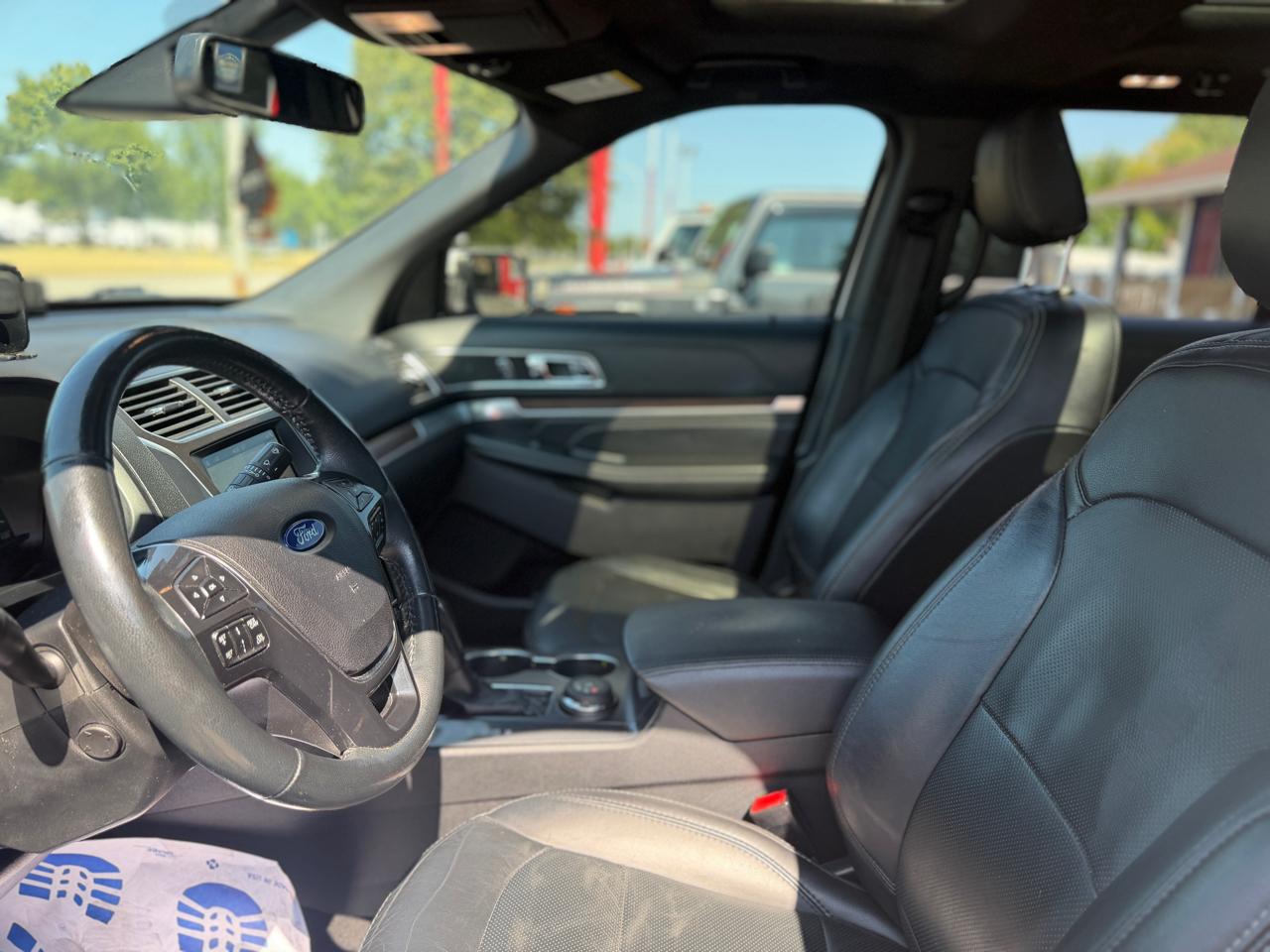 Ford Explorer Limited 4WD 2019