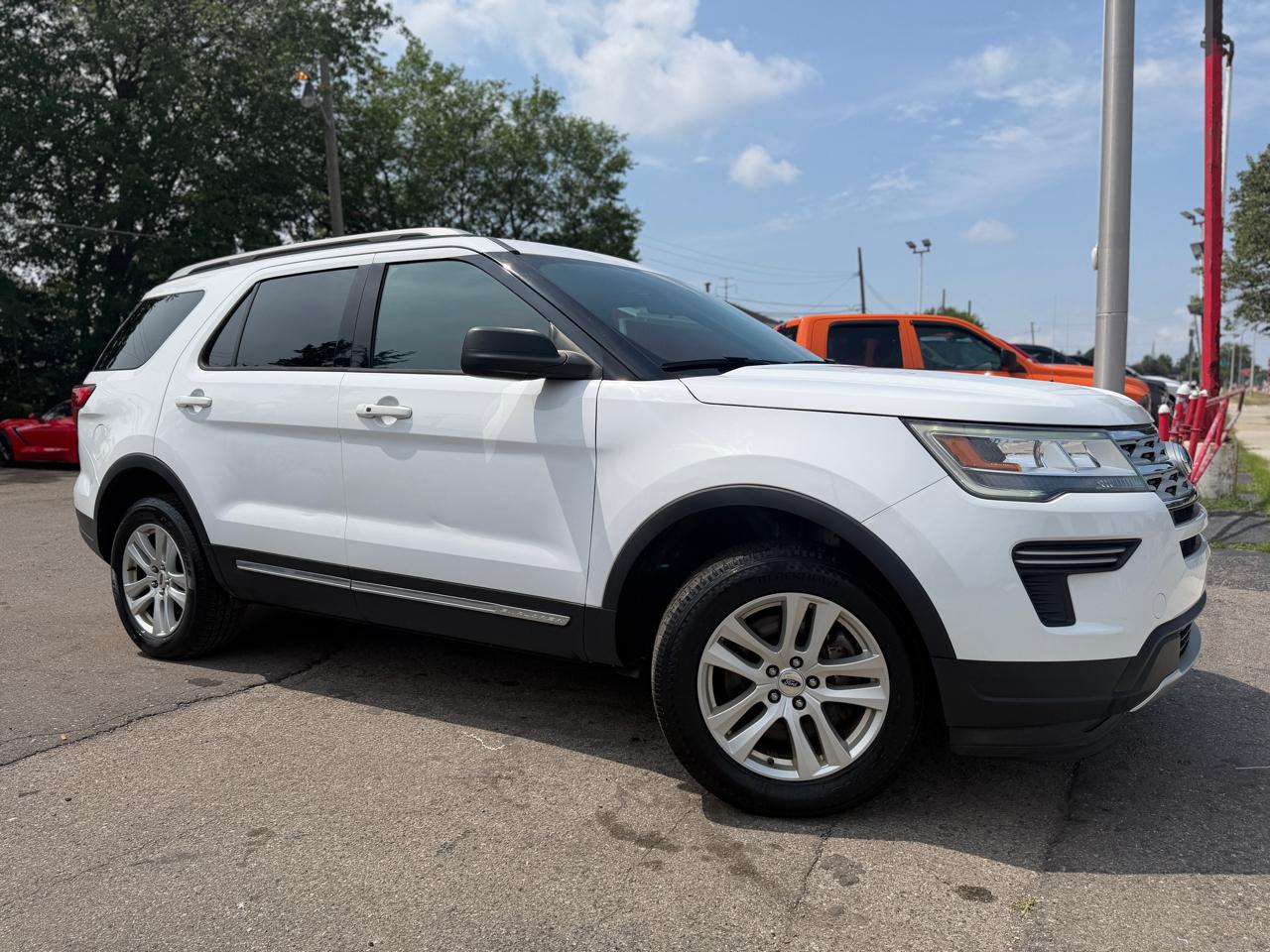 Ford Explorer XLT 4WD 2018
