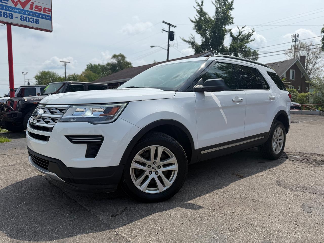 2018 Ford Explorer XLT 4WD photo