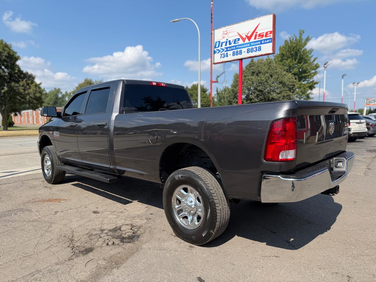 RAM 2500 Tradesman Crew Cab LWB 4WD 2018