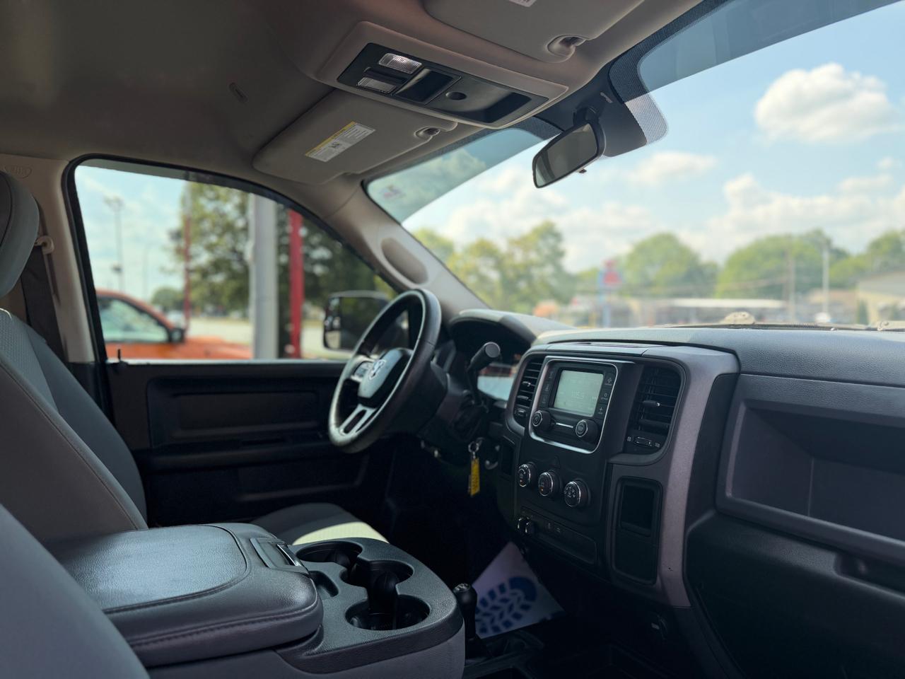 RAM 2500 Tradesman Crew Cab LWB 4WD 2018