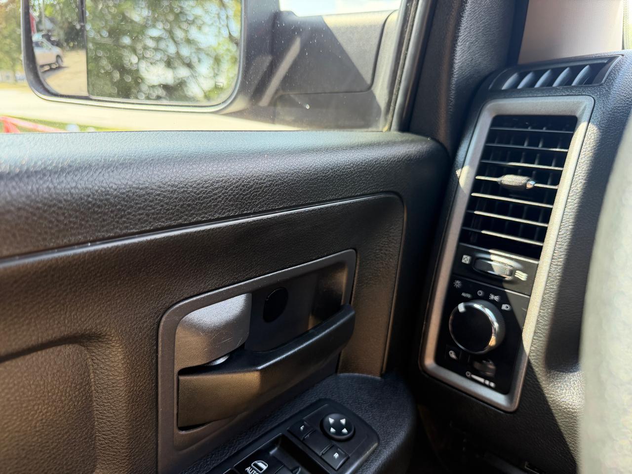 RAM 2500 Tradesman Crew Cab LWB 4WD 2018