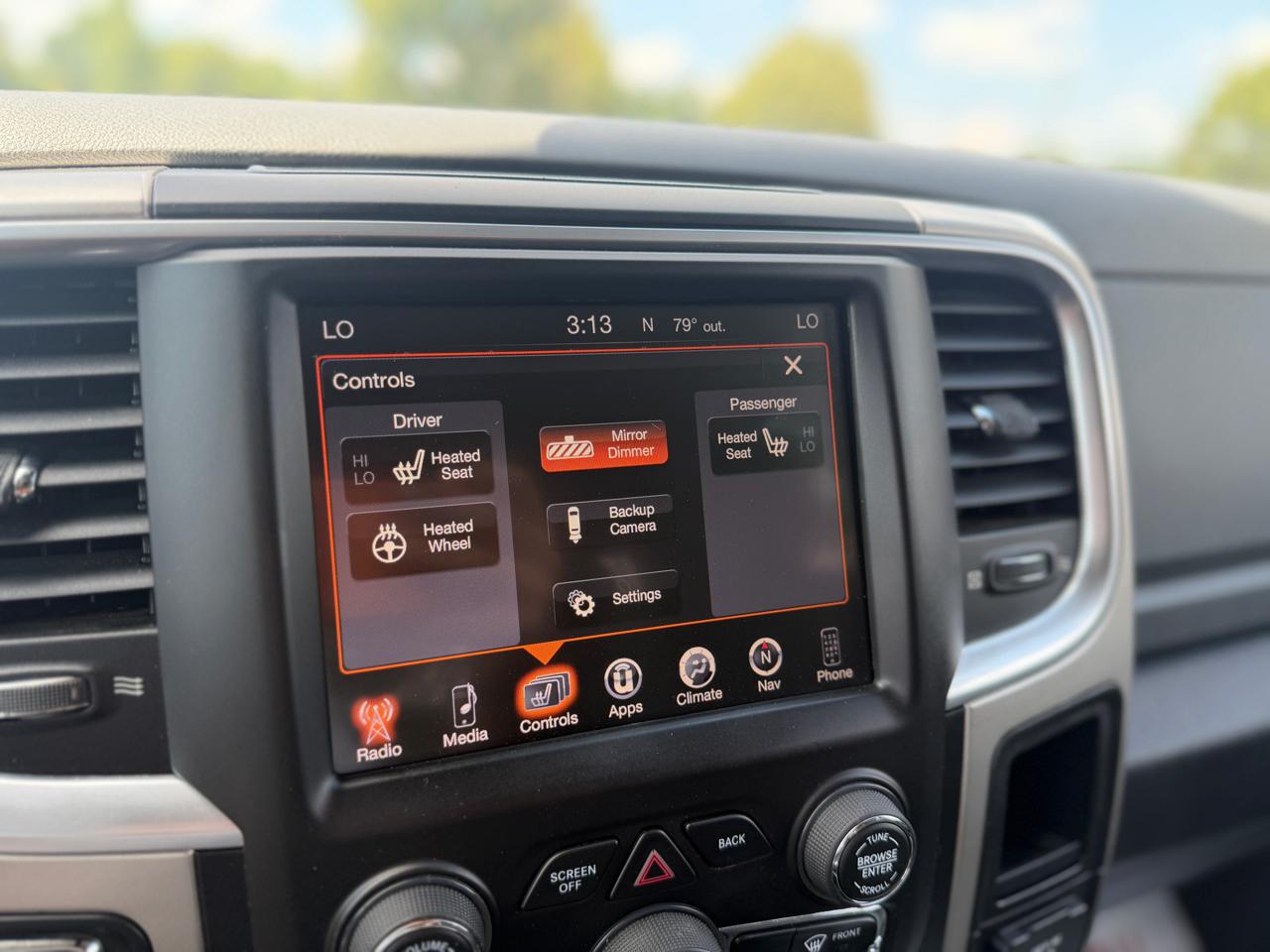 RAM 1500 Big Horn Crew Cab 4WD 2017