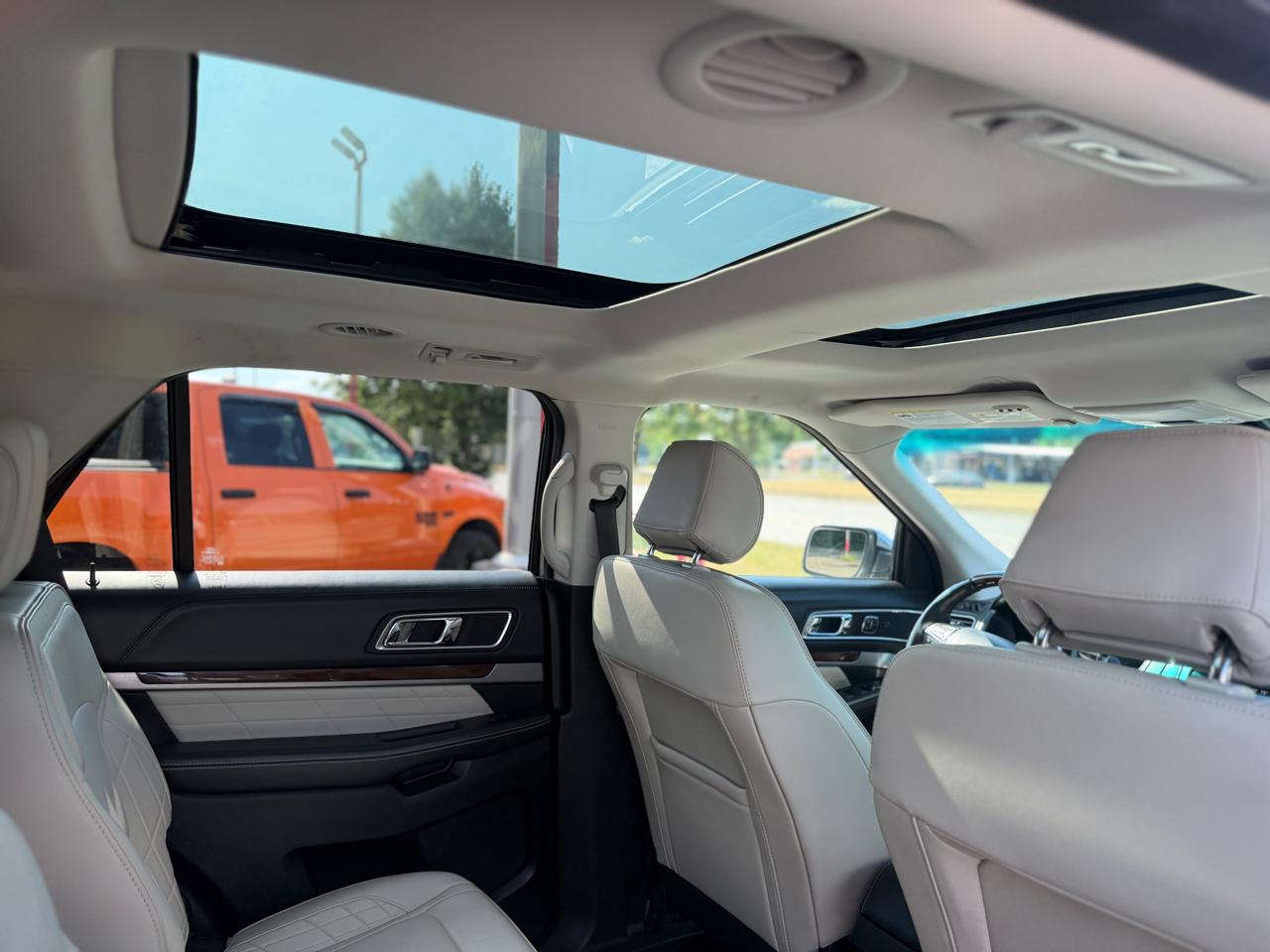 Ford Explorer Platinum AWD 2017