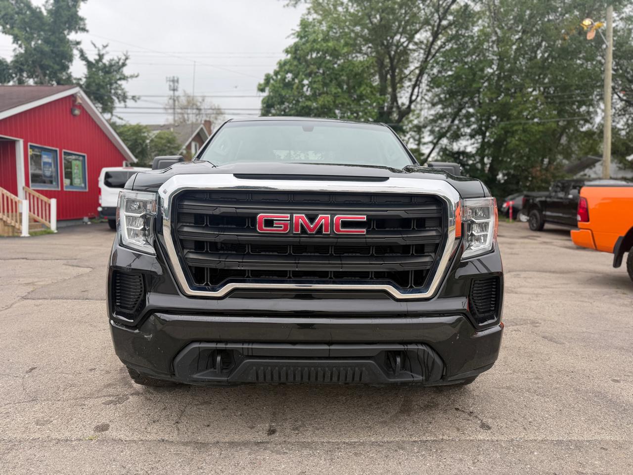 GMC Sierra 1500 Base Crew Cab 4WD 2019