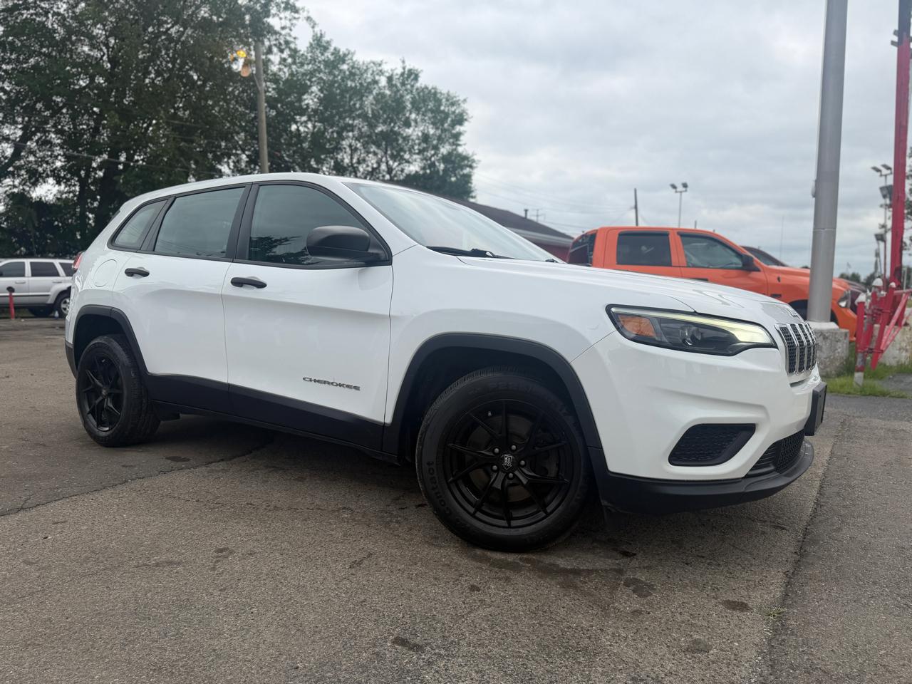 Jeep Cherokee Sport FWD 2019