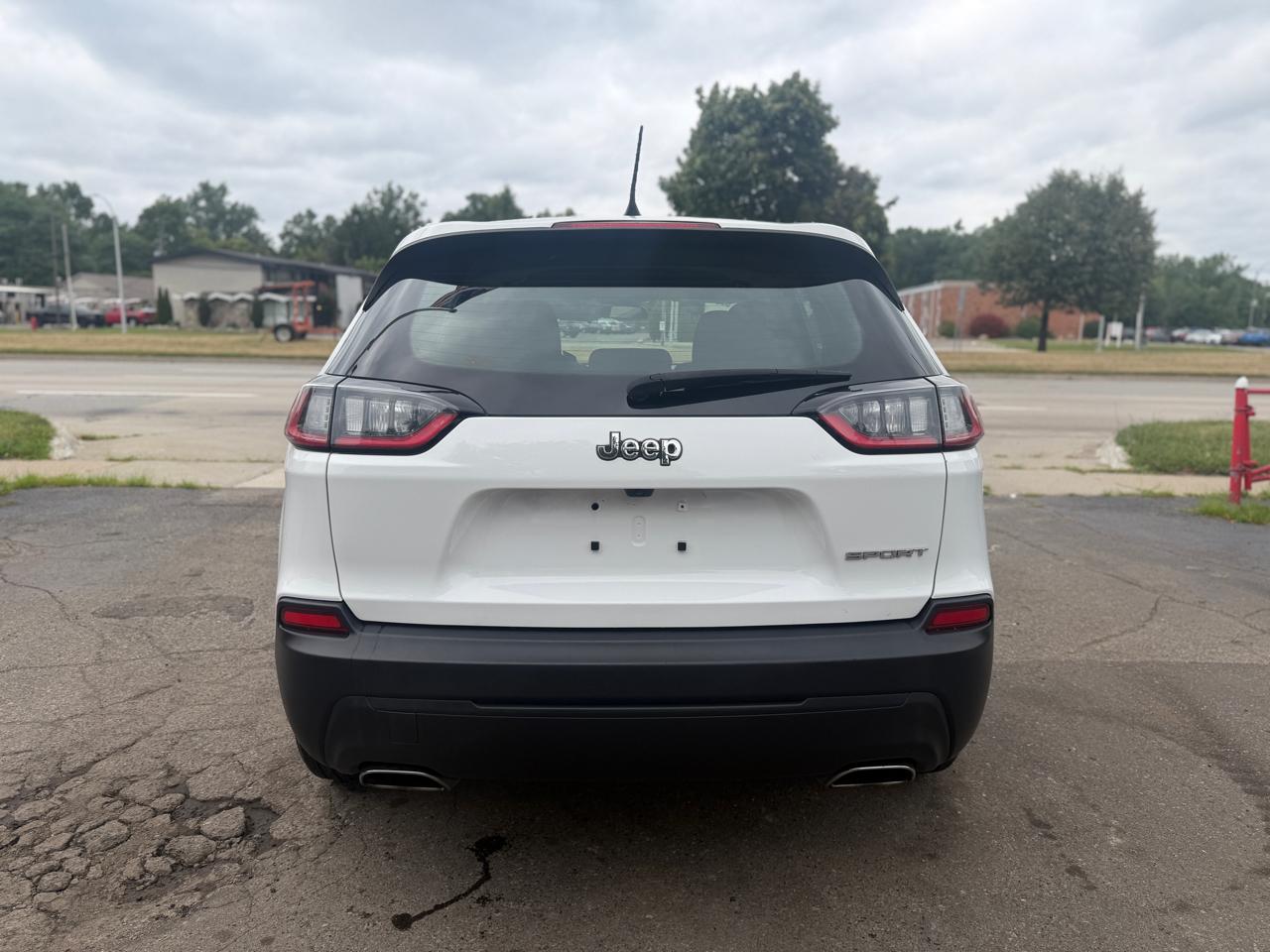 Jeep Cherokee Sport FWD 2019