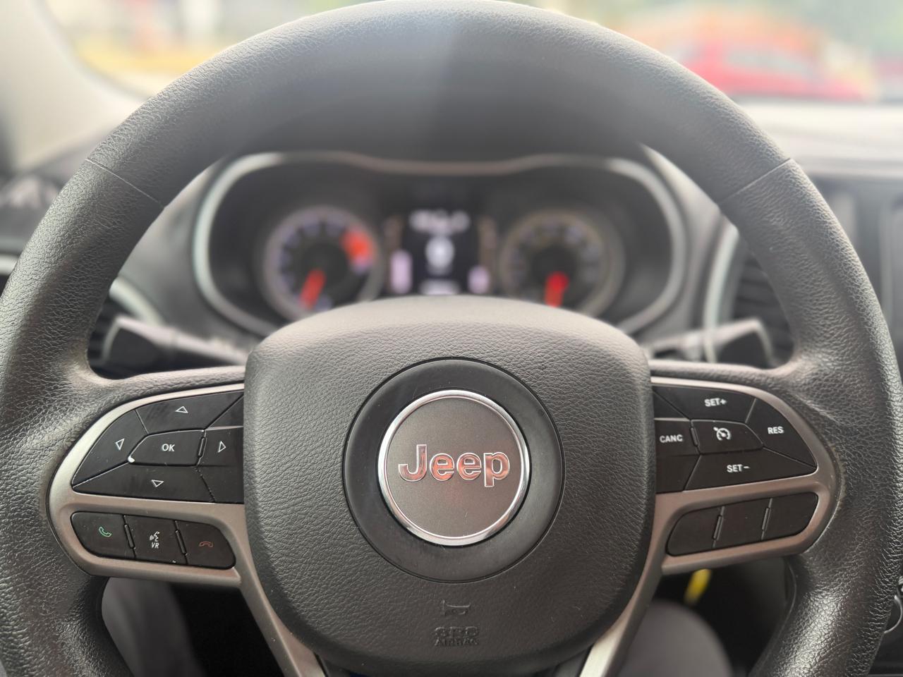 Jeep Cherokee Sport FWD 2019