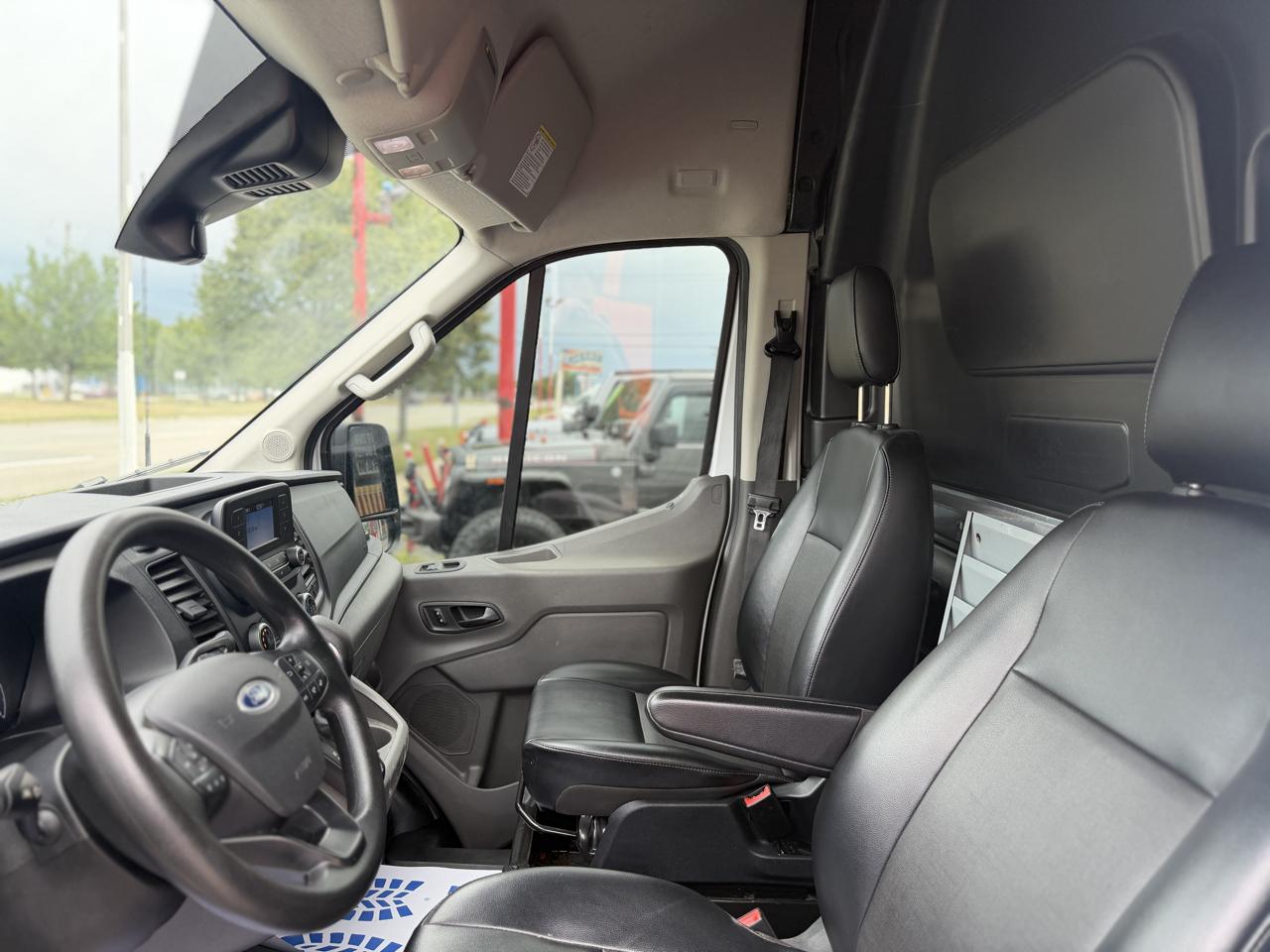 Ford Transit 350 Van HD High Roof 10360lb GVWR Pass. Slide EL 2021
