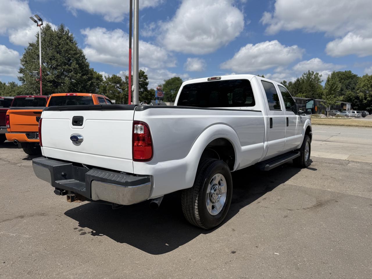 Ford F-250 SD XLT Crew Cab Long Bed 4WD 2016