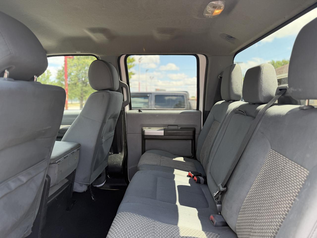 Ford F-250 SD XLT Crew Cab Long Bed 4WD 2016