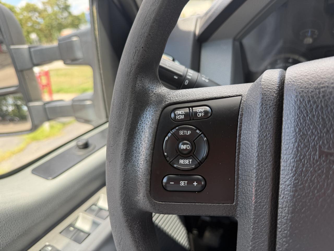 Ford F-250 SD XLT Crew Cab Long Bed 4WD 2016