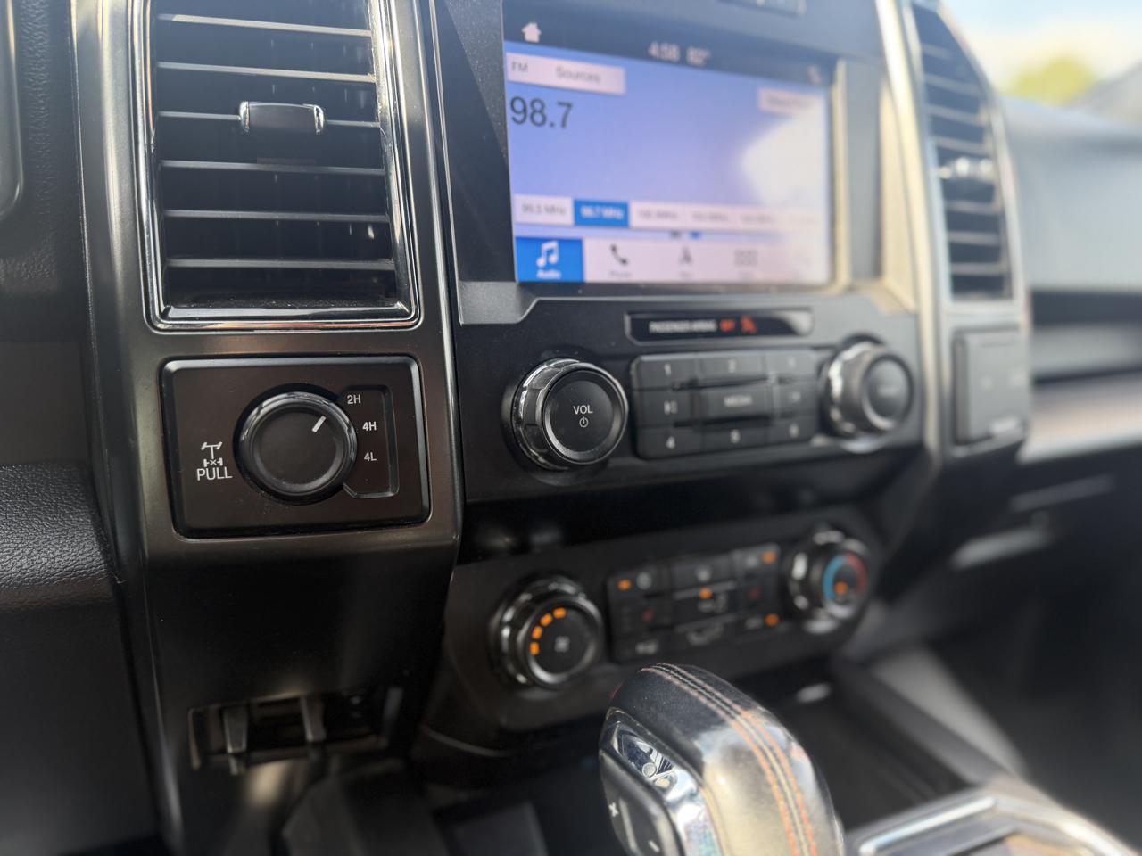 Ford F-150 XLT SuperCrew 5.5-ft. Bed 4WD 2019