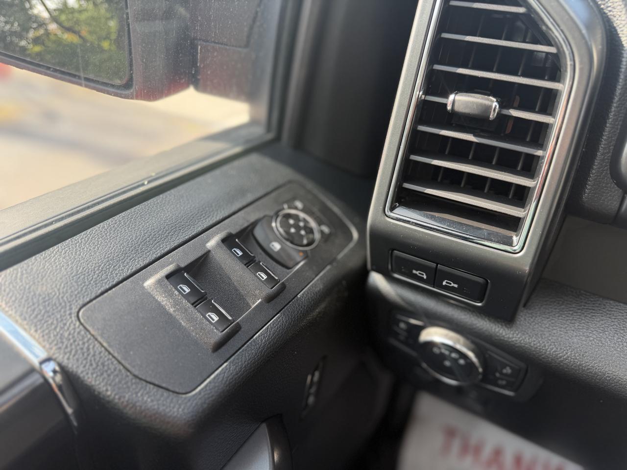 Ford F-150 XLT SuperCrew 5.5-ft. Bed 4WD 2019
