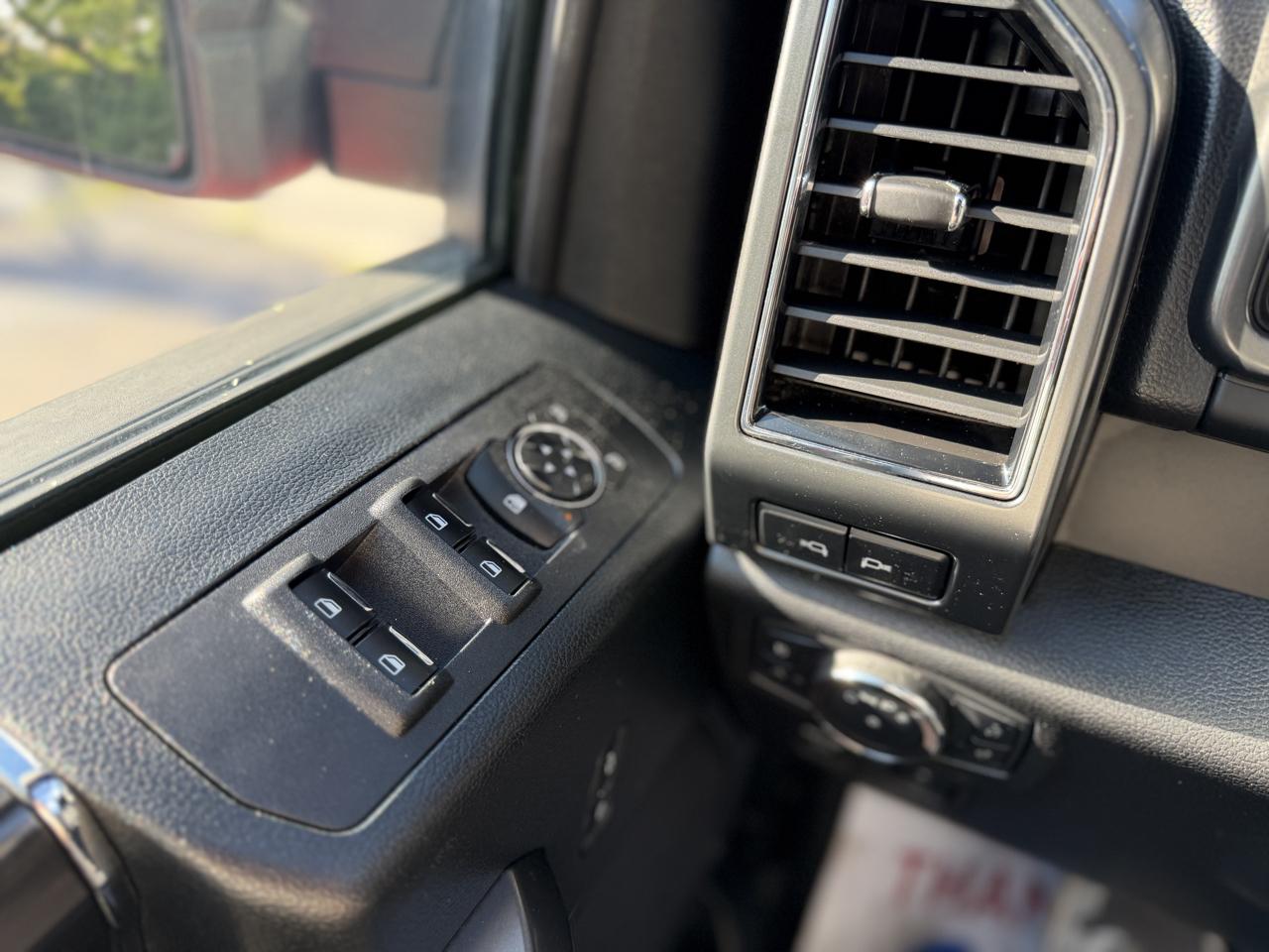 Ford F-150 XLT SuperCrew 5.5-ft. Bed 4WD 2019