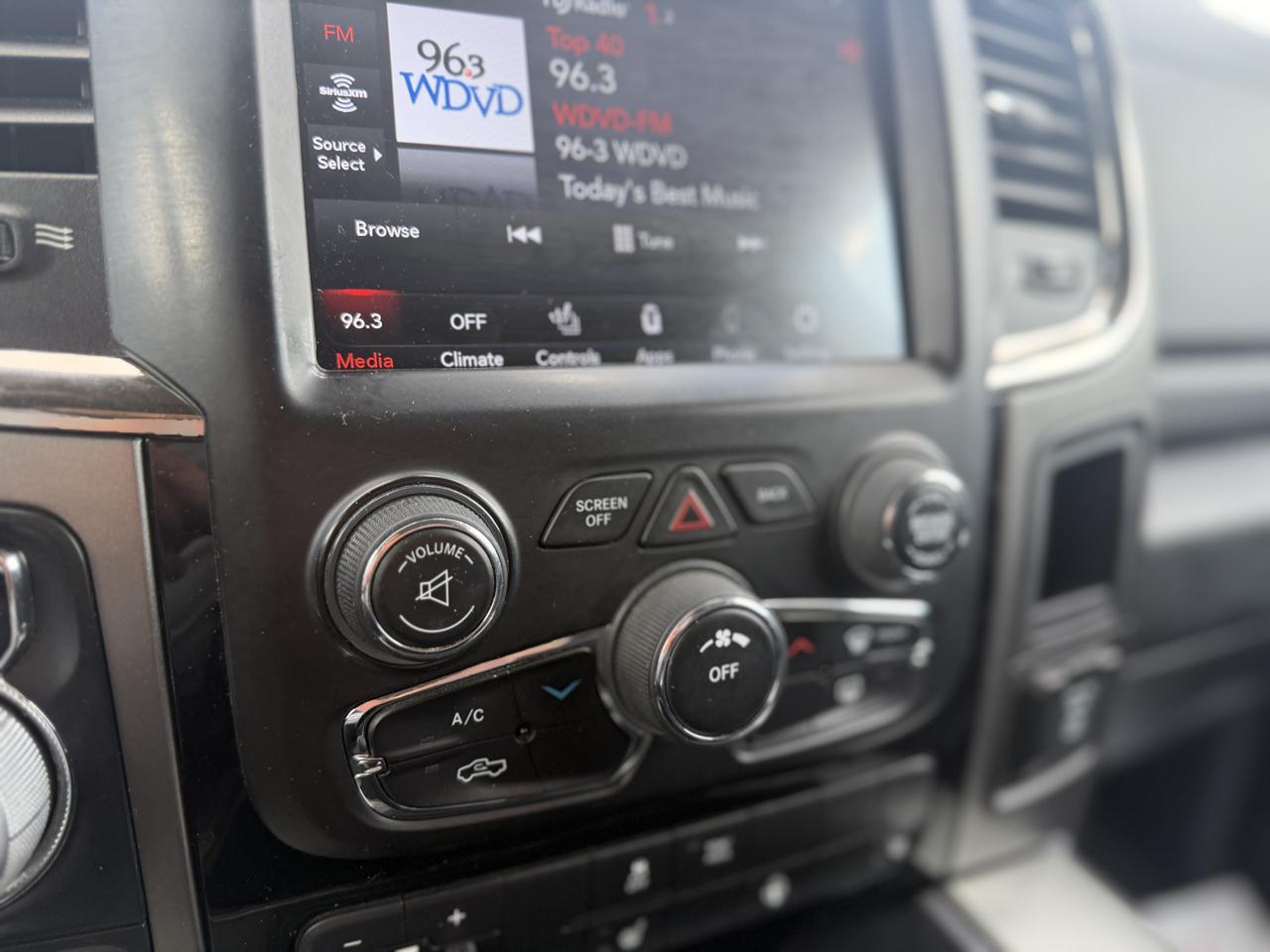 RAM 1500 Sport Crew Cab 4WD 2018