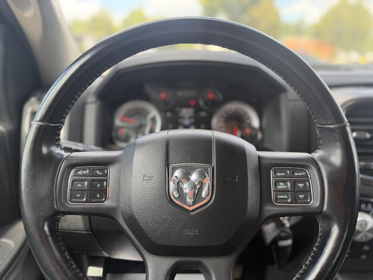 RAM 1500 Sport Crew Cab 4WD 2018