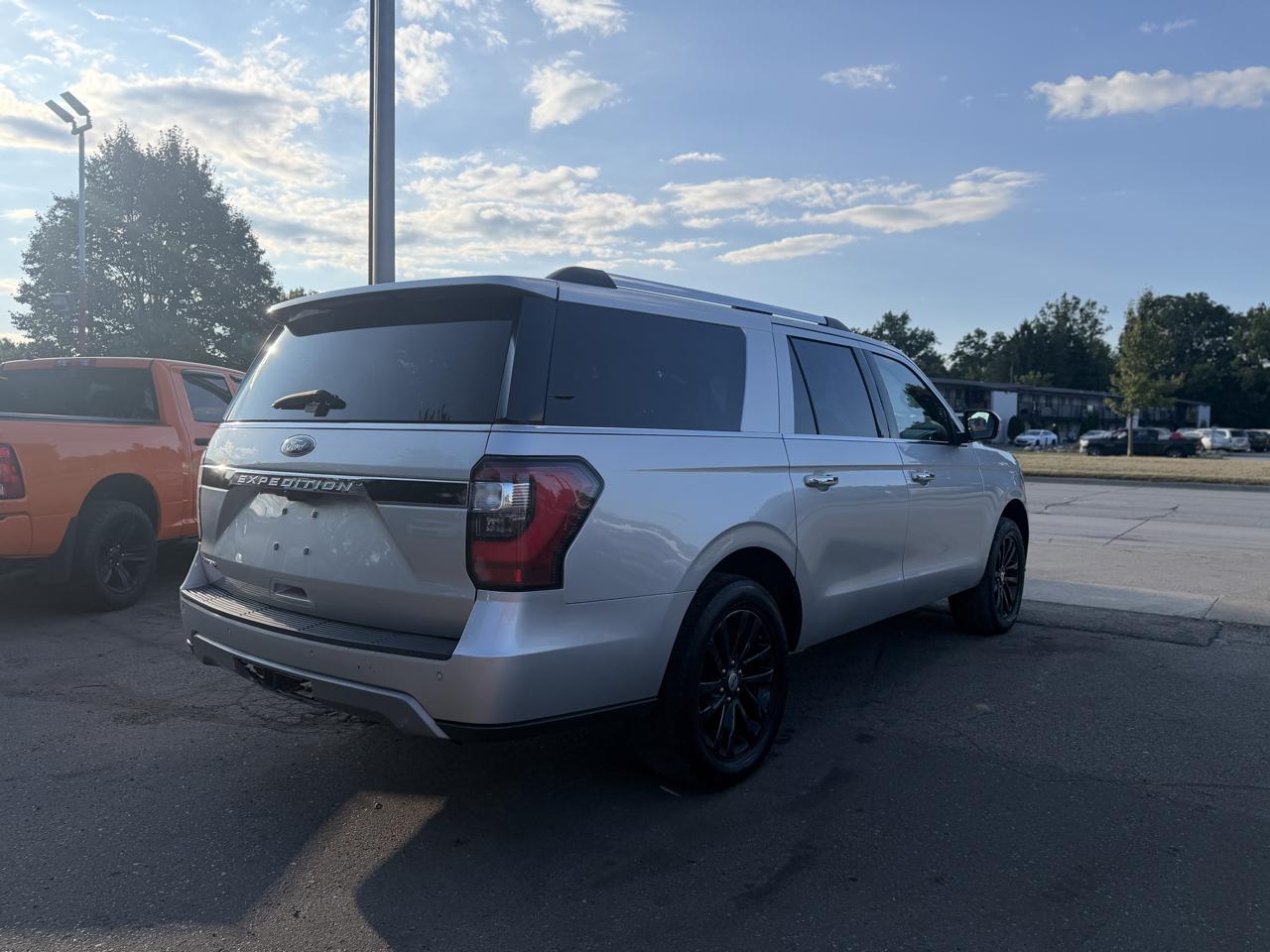 Ford Expedition MAX Limited 4WD 2019
