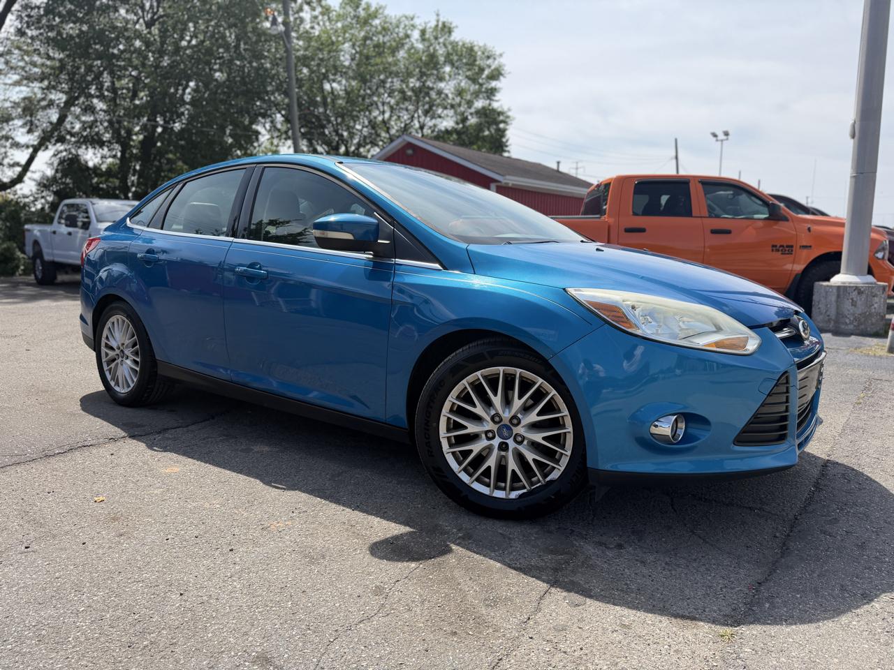 Ford Focus SEL Sedan 2012