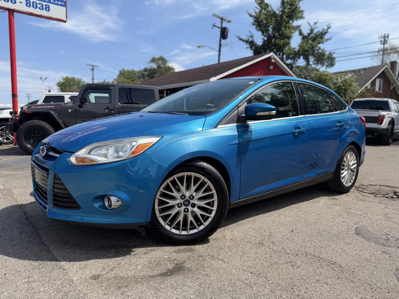 Ford Focus SEL Sedan 2012