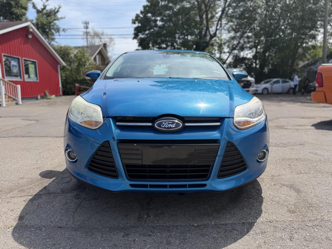 Ford Focus SEL Sedan 2012