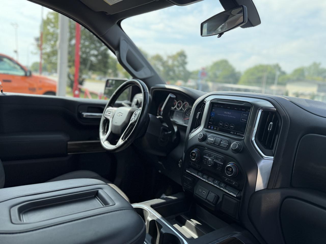 Chevrolet Silverado 1500 RST Crew Cab 4WD 2020