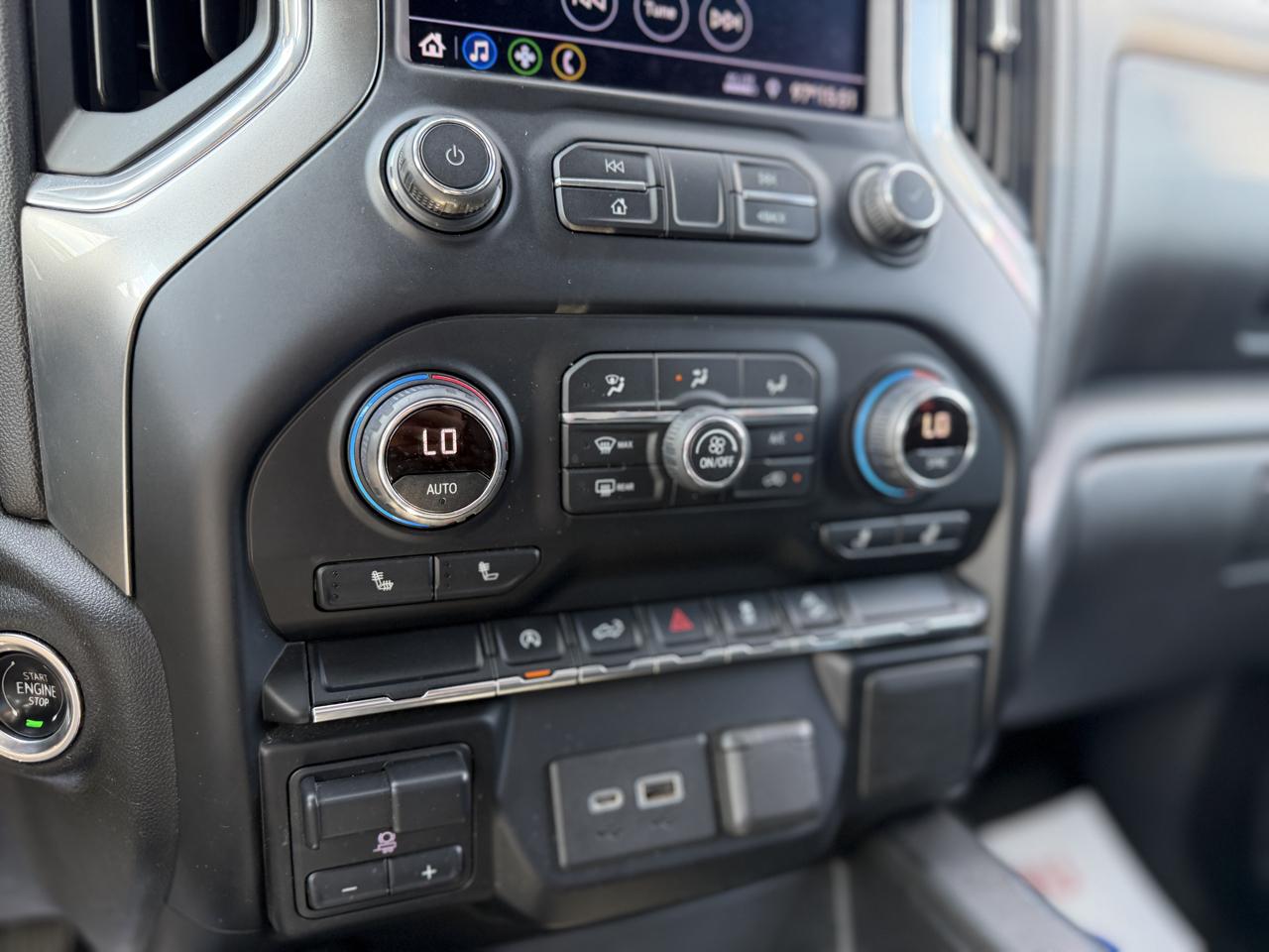 Chevrolet Silverado 1500 RST Crew Cab 4WD 2020