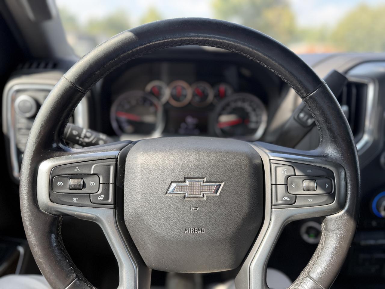 Chevrolet Silverado 1500 RST Crew Cab 4WD 2020