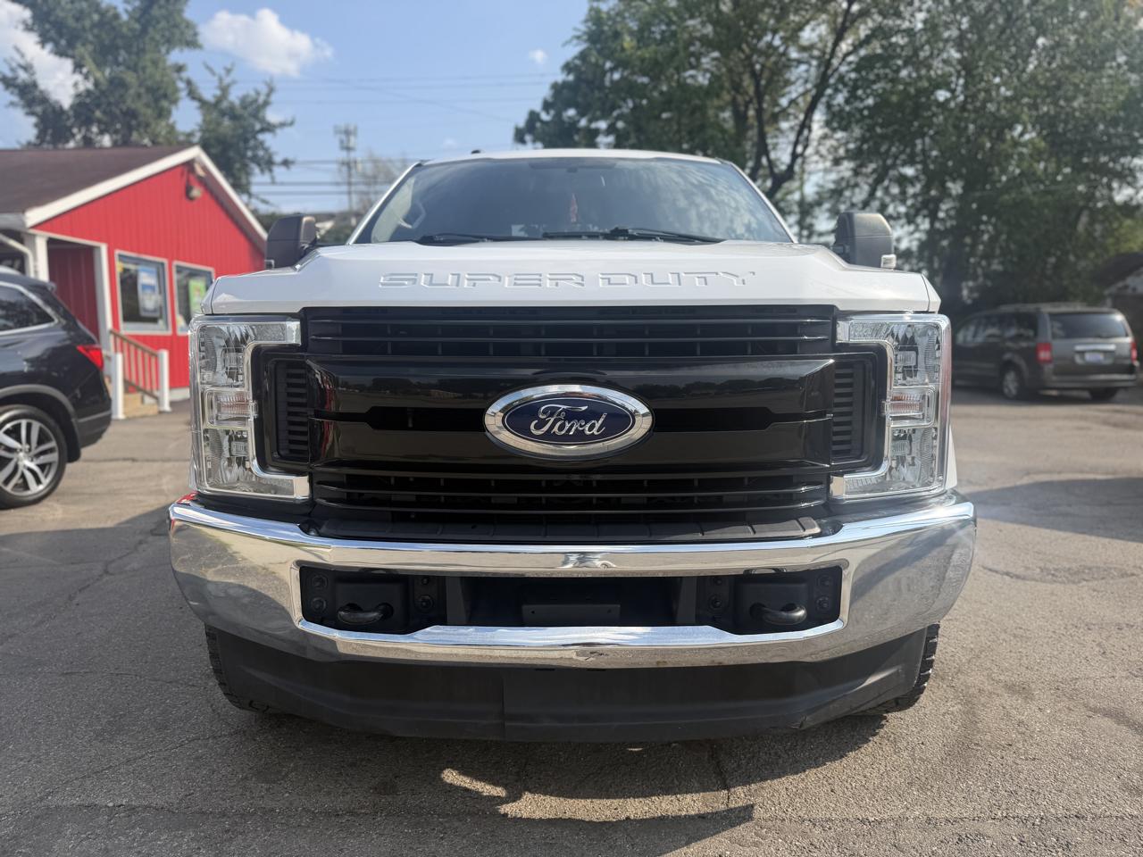Ford F-250 SD XLT Crew Cab 4WD 2019