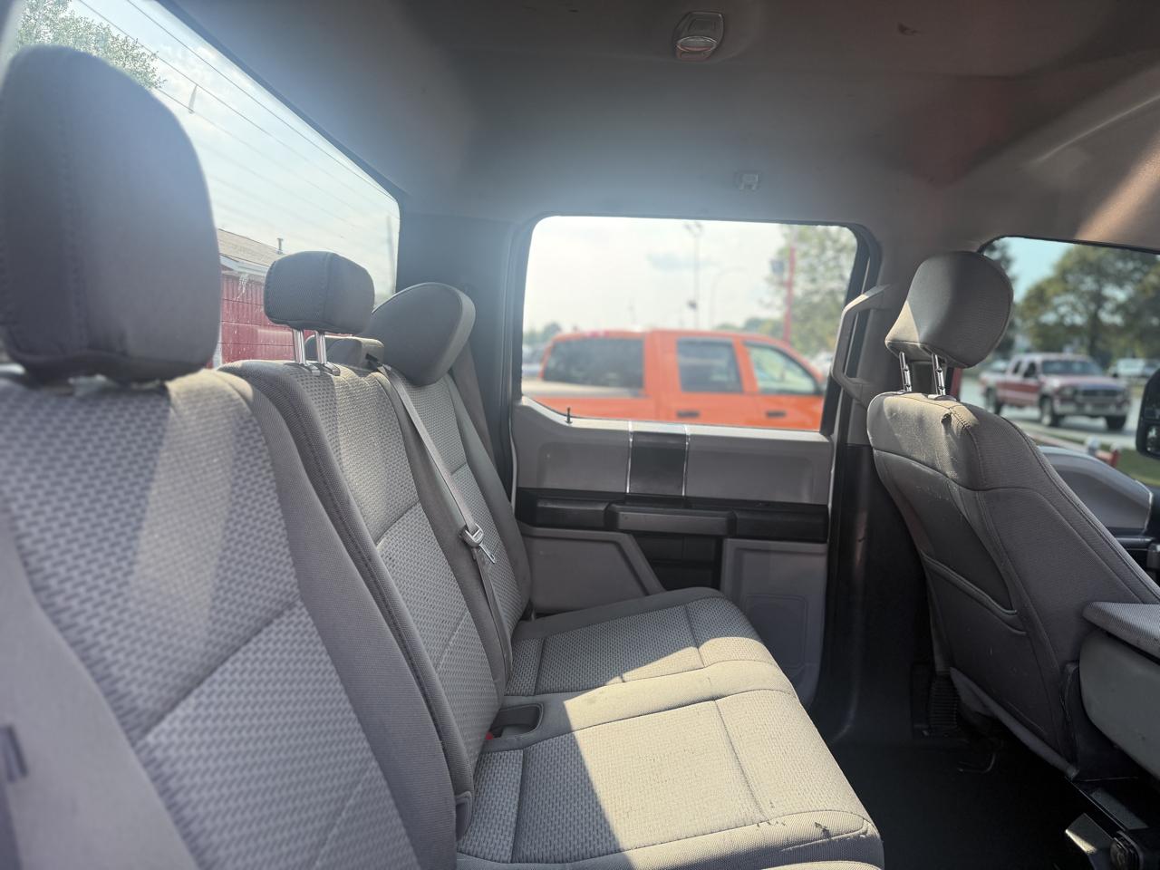 Ford F-250 SD XLT Crew Cab 4WD 2019