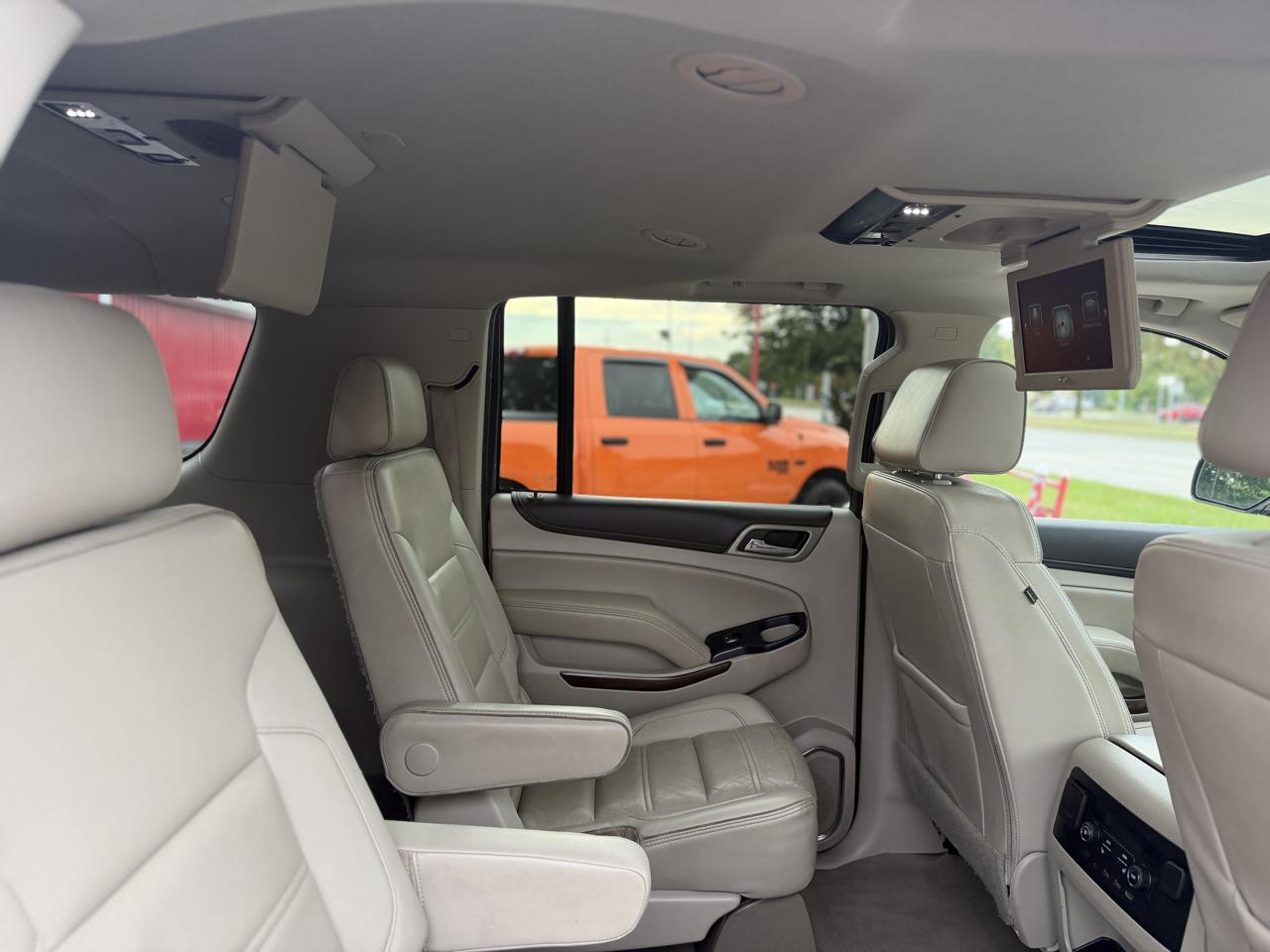 GMC Yukon XL Denali 4WD 2019