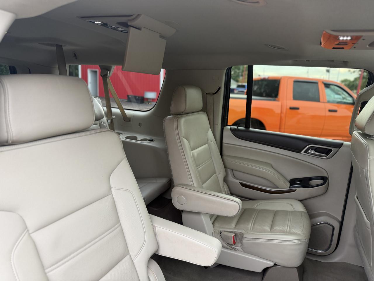 GMC Yukon XL Denali 4WD 2019