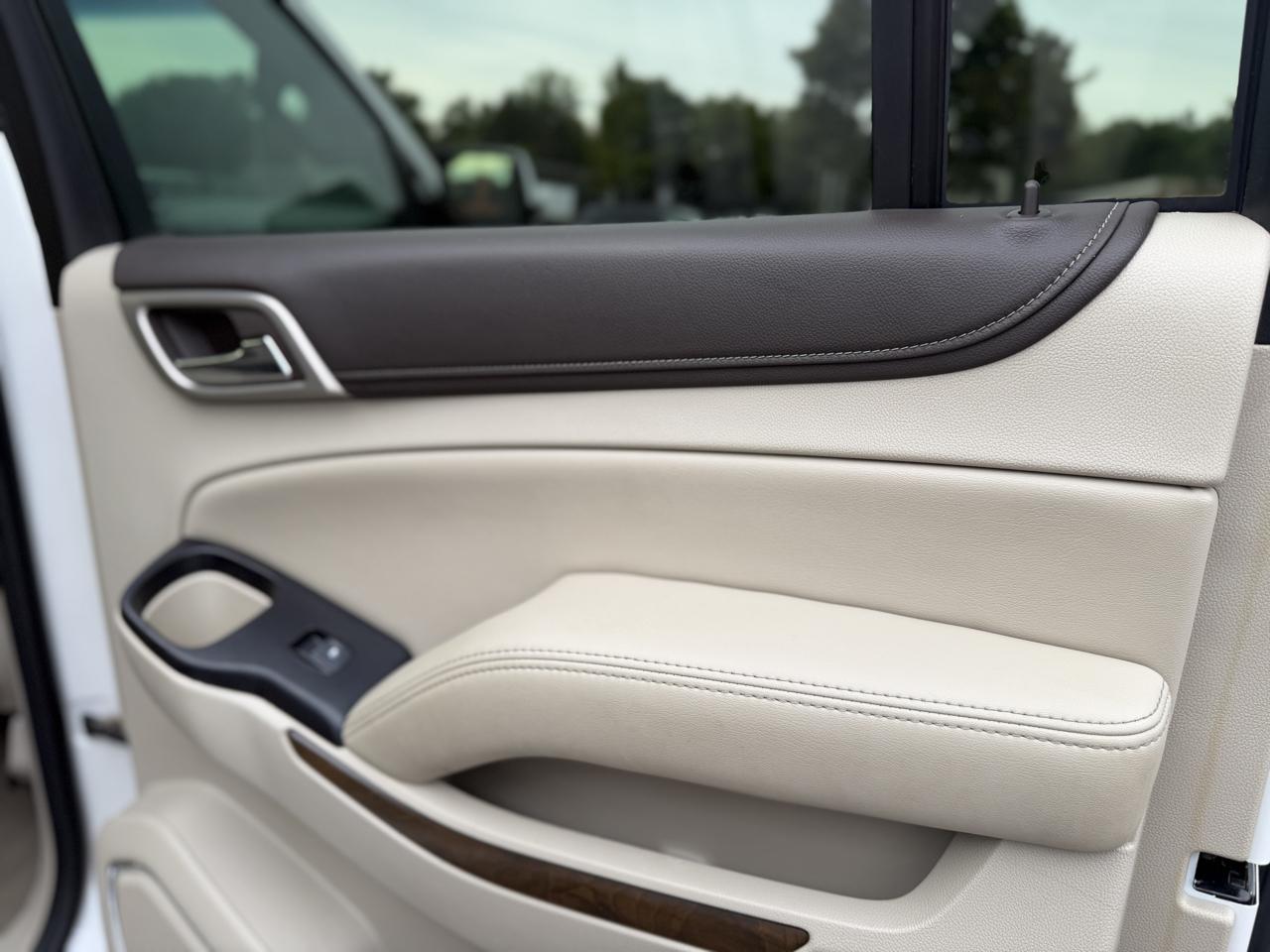 GMC Yukon XL Denali 4WD 2019